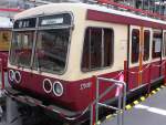 Prototype S-Bahn 270 001, 2000 in Berlin Schneweide. Actual class 485 is based on this class. 2001, Schneweide