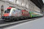 Celebrating 650 years of the University of Pécs, 470 004 waits for departure at Budapest Keleti on 21 September 2017.