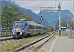 The FS Trenitalia MD 502 056 (95 83 4502 056-3) on the journey from Ivrea to Aosta leaves the Pont S. Martin station.

Sept. 17, 2023