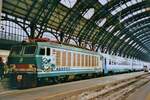 A bit tagged with experimental colours: FS E 632 063 stands at Milano Centrale on 20 June 2001.