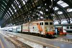 E 646 055 enters Milano Centrale on 17 June 2001.