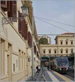 Na bardzo ładnej stacji Agrigento Centrale pociąg FS Trenitalia ME Ale 501 Minuetto do Palermo odjedzie do Palermo za kilka chwil.

05.03.2026