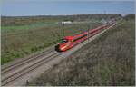  Bella Italia  in the middle of France and very quickly: The FS Trenitalia ETR 400 030, as Frecciarossa FR 6647, flies at around 300 km/h from Paris Gare de Lyon (9:30) to Lyon Perrache (at 11:48) near Saint -Émiland via the LGV high-speed line.

April 6, 2024