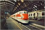 The FS ETR 450 003 in Milano Centrale. 

analog picture / spring 1993