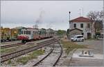 The FER Aln 668 019 and an other one on the way from Parma to Suzzara are leaving the Boretto Station.