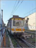 A la ferrovia Roma - Frosinone local train from Centocelle to Roma Laziali is arriving at his destination. 

28.09.2025