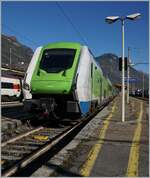 The Trenord ETR 421 017 (94 83 4421 817-7 I-TN) is waiting in Domodossola his departur to Milano Centrale

22.10.2021

