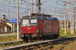 ÖBB locomotive 1293 051-9 is waiting on a siding in Verona Pota Nuovo for its next deployment. May 9th, 2025