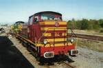 Quasi-CFL 914 stands at Mariembourg with the CFV3V on 26 September 2009 and gets photographed from 'my' train.