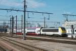 3005 enters Luxembourg Gare Central with IC from Brussels and Namur, 31 May 2010.