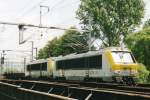 CFL 3005 with NMBS sister 1360 and a freight leaves Ettelbruck on 1 June 2009.