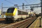 CFL 3013 in CrossRail-service passes through Antwerpen-Berchem on 17 March 2016.