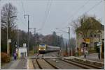 3017 with the IR 111 Liers - Luxembourg City is arriving in Wilwerwiltz on November 8th, 2011.