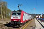 . 4004 is heading the RB 3535 Lorentzweiler - Luxembourg City in Lorentzweiler on April 15th, 2015.