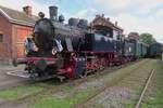 ENERGIE 507 has run round at Treignes and sets herself in front of a steam shuttle from Treignes to Mariembourg on 23 September 2023.