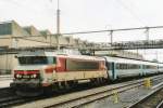 On 21 July 2000, SNCF 15008 has arrived in Luxembourg Gare Central.