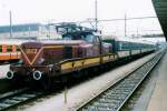 On 23 July 1998 Crocodile 3602 stood at Luxembourg Gare Central. Both Class 3600 and the seen Weggmann-coaches are history. 