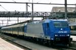 RB with mercenary 185 523 stands at Luxembourg on 21 May 2004. The succesfull deployment of the 185s directly led to a CFL-order with Bombardier for twenty Class 4000s.