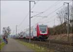 . The RB 3241 Wiltz - Luxembourg City is running between Mersch and Lintgen on April 8th, 2013.