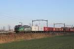 RFO 193 947 hauls a diverted intermodal train through Hulten on 19 January 2024.