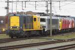 CRES2454's name giver 2454 shunts at Roosendaal on 18 February 2023.
