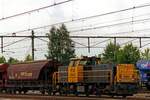 NS 6500 shunts some cereals wagons at Sittard on 31 July 2000.