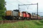 On 27 Augustus 2007 a coal train hauled by 6490 passes Wijchen-Kraayenberg. Due to 3 meter high sound barriers on the spot, this photo is no longer possible.
