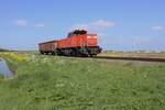 One open wagon is the whole burden for 6421 on 25 April near Moerdijk.