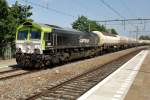 CapTrain 6601 hauls an LPG-train through Tilburg on 10 June 2015.