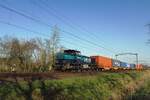 Lineas 5001571 hauls a container train throguh Oisterwijk on 10 March 2022.