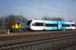 On 5 March 2022 Fairtrains (ex NS) 231 shunts at Blerick Stadler. Here, all Stadler DMUs and EMU receive their maintenance services. Brouwer and Fairtrains cooperate with shunting duties. The 231 was cleared for service in February 2022 after a heave overhaul and this is one of the very first assignments of this 85 years old shunter.
