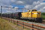 OOC, ex-Strukton 2284 304 (303004) stands at Oss on 10 August 2026 to pick up a cereals train.