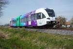 Arriva 256 pasa frente a tu fotógrafo ciclista entre Hemmen-Dodewaard y Zetten-Andelst en un glorioso 14 de abril de 2026.