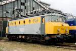 Former NS 1122 stands at Roosendaal-Goederen during an exhibition on 2 July 2004.