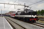 EETC Autoslaaptrein 13419 to Alessandria leaves 's Hertogenbosch on 4 July 2014.