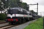 EETC/ACTS 1252 coupled to the overnight train from Livorno at Zevenaar, 31 August 2014.