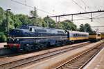 On 28 May 1999 NSM 1202 stands at Venlo duringh the last day of the international trains Eindhoven-Köln (with loco change at Venlo), reason for the Nederlandsch Spoorwegmuseum and Stichting KLOK