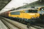 On 17 February 1997 NS 1602 'Schiphol' stood under the canopy of Amsterdam CS.