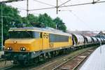 Cereals train with NS 1628 passes through 's-Hertogenbosch on 20 May 1996.