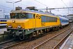 Diverted InterRegio 2344 with NS 1643 arrives at Utrecht CS on a rainy 18 November 1995.