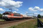 RFO 1831 hauls an LPG train through Alverna toward Oss on 22 June 2020.