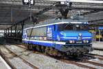 RFO 1831, arborant une livrée pour féliciter la société de préservation néerlandaise NVBS à l'occasion de son 95e anniversaire, effectue une manœuvre de retournement à Rotterdam Centraal le 27 avril 2026.