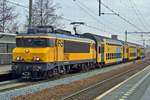 On 16 December 2016 NS 1762 calls at Nijmegen-Dukenburg on one of the last loco hauled double deck services on the line Tilburg--Nijmegen.