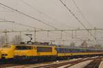 On 18 October 2003 NS 1738 enters Nijmegen with a rake of ICR coaches. With NS ranks, Class 1700 with ICR coaches are completely history.
