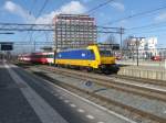 NS 186-019 enters Amsterdam CS with an express from Breda, 01/03/2015.
