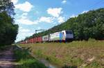RTB 186 421 passes Tilburg Oude Warande on 10 June 2017.