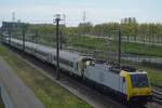 Ex-NS 186 120/2870 hauls an EC-Benelux through Lage Zwaluwe on the High Speed Line on 27 April 2026.