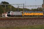 RFO, ex-NS Reizigers 186 003 steht kurz davor, am 7. Oktober 2026 mit einem Diagnostikzug Valburg CUP nach Meteren zu verlassen. Nachdem NS Reizigers ihre 186 001-1045 an Akiem verkauft und bis 2025 zurückgeleast hat, haben die meisten dieser Lokomotiven bereits neue Betreiber.
