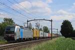 To Rotterdam Port Area: on 5 June 2024 KRE 193 145 hauls a container train through Hulten.