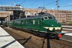 On 10 September 2016 Plan Q 766 stands in the renovated (sort of...) and boxed in station of Breda.